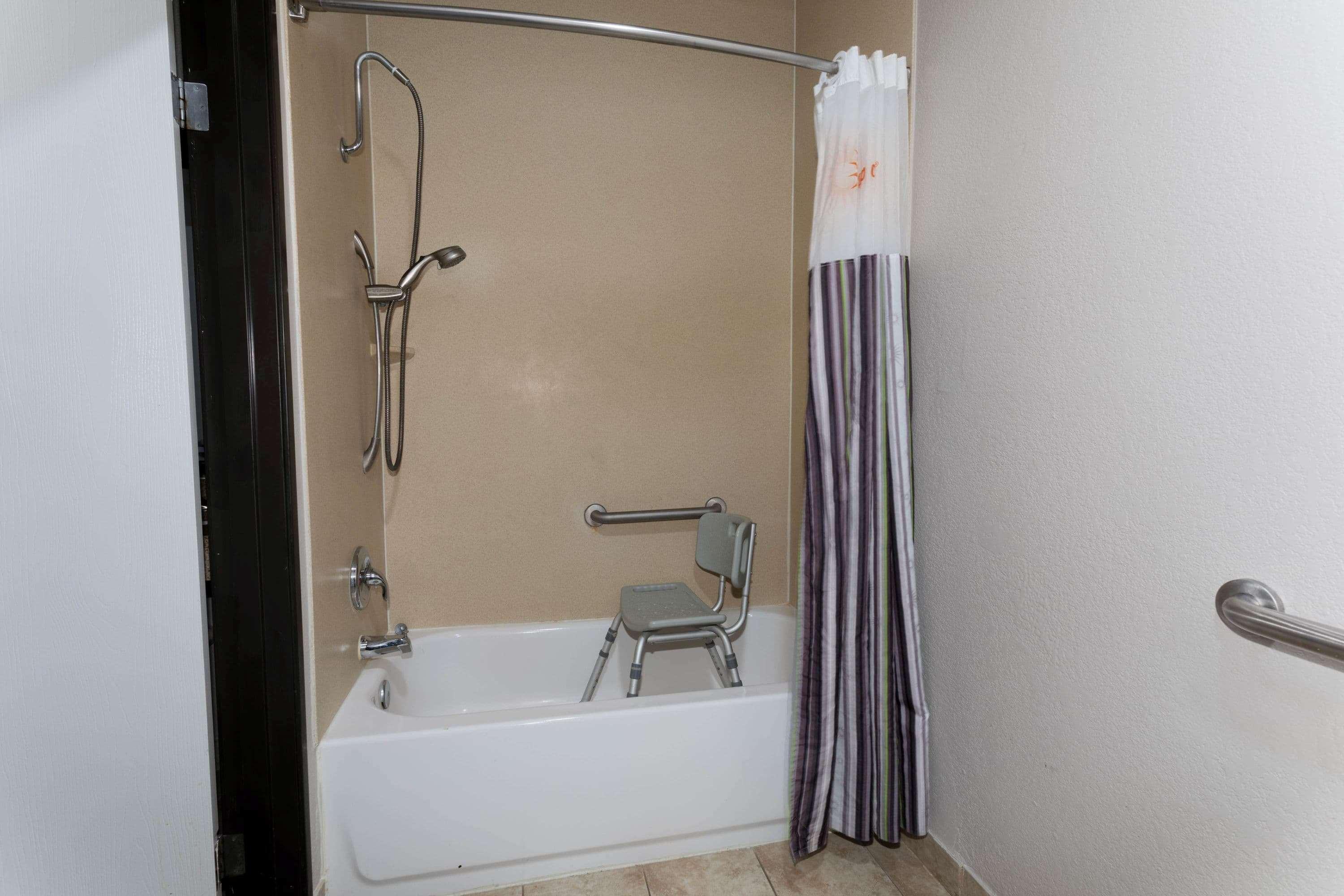 Hotel La Quinta By Wyndham Henderson-northeast Denver