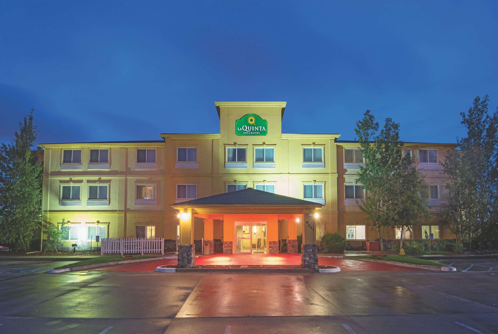 Hotel La Quinta By Wyndham Henderson-northeast Denver