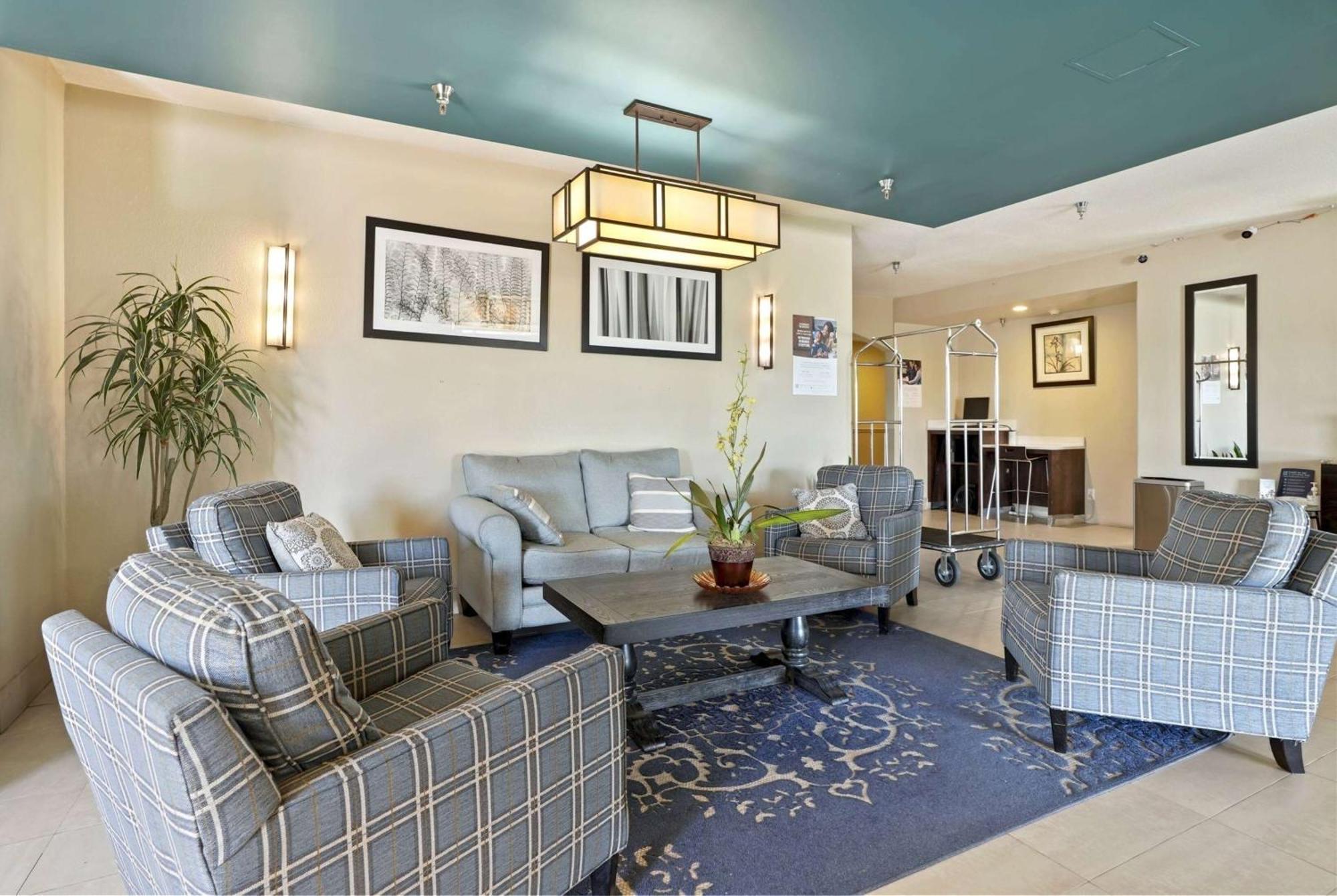 La Quinta By Wyndham Henderson-northeast Denver Hotel 3*