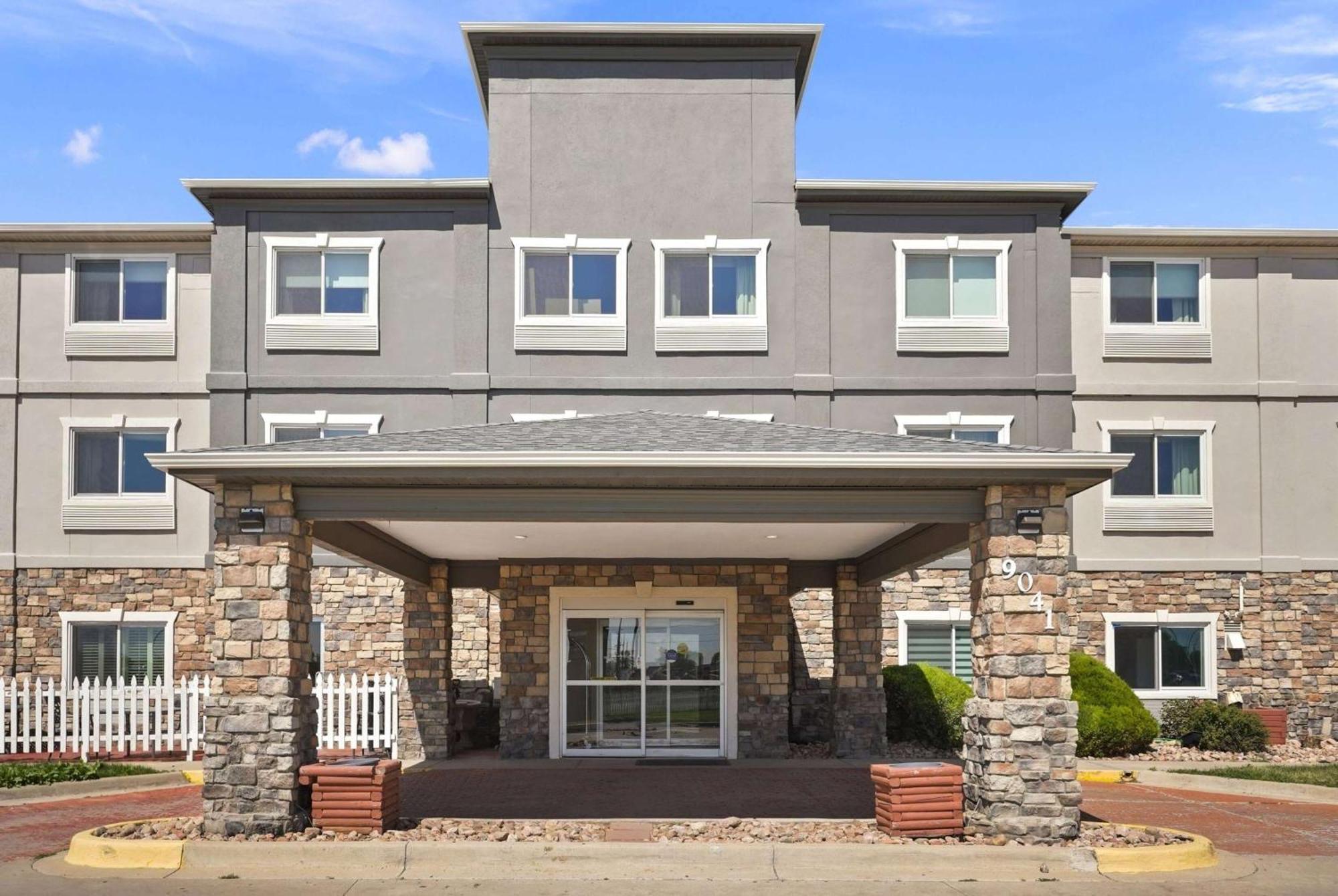 La Quinta By Wyndham Henderson-northeast Denver 3*