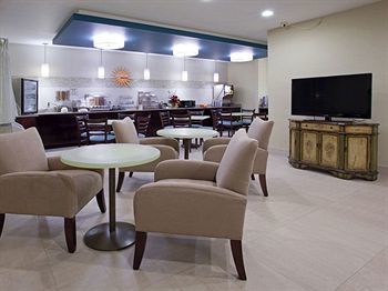 La Quinta By Wyndham Henderson-northeast Denver 3*