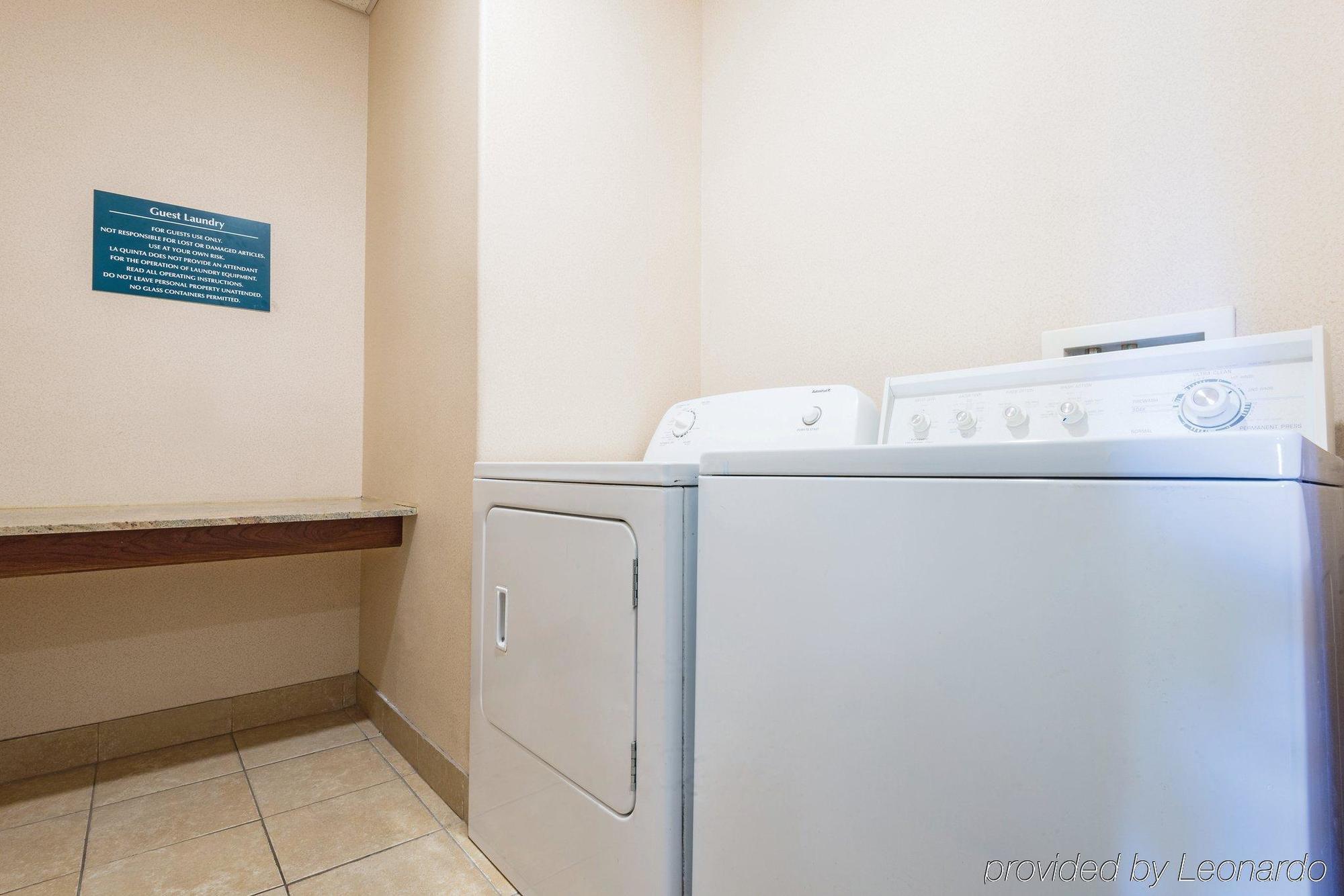 Hotel La Quinta By Wyndham Henderson-northeast Denver