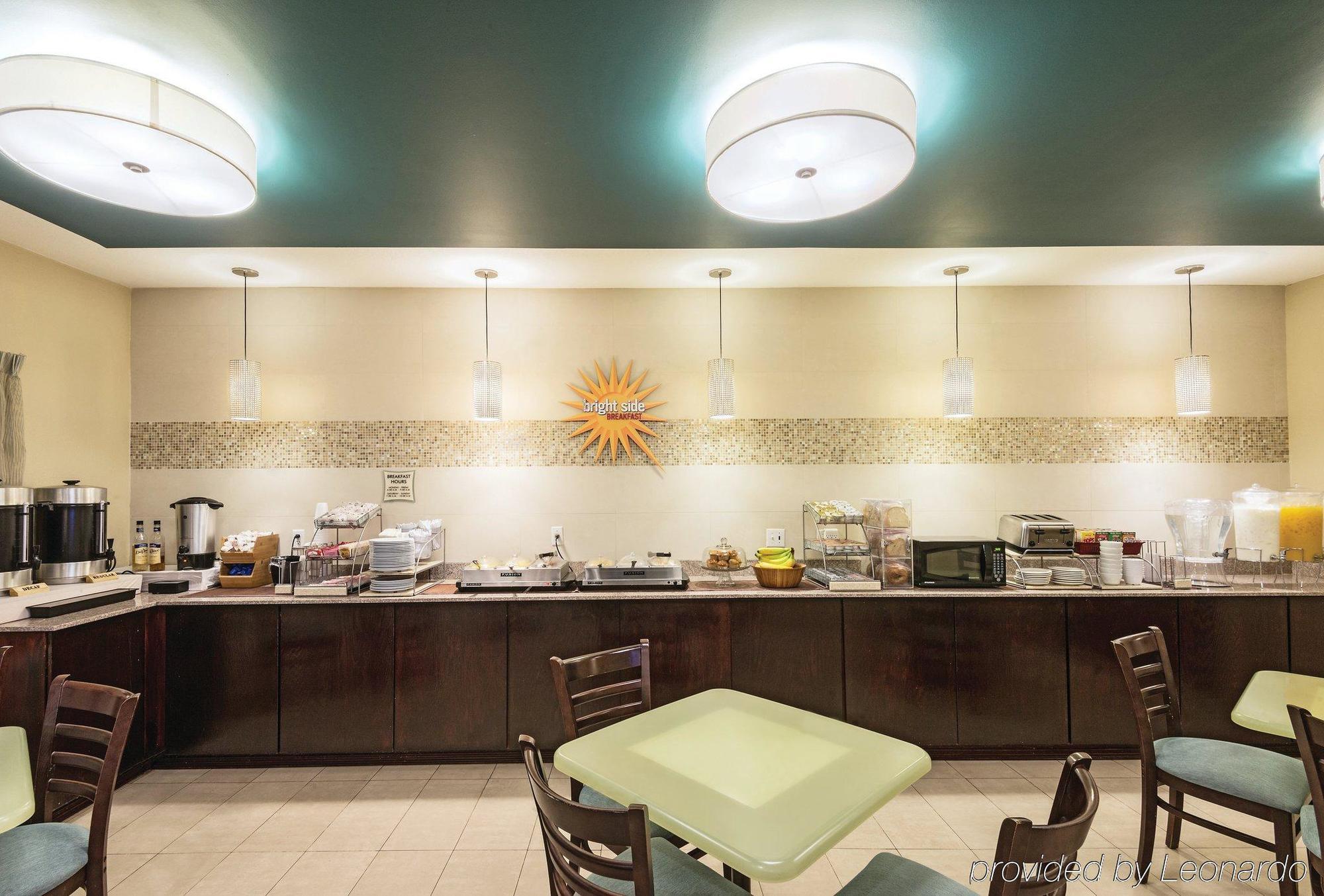 La Quinta By Wyndham Henderson-northeast Denver Hotel